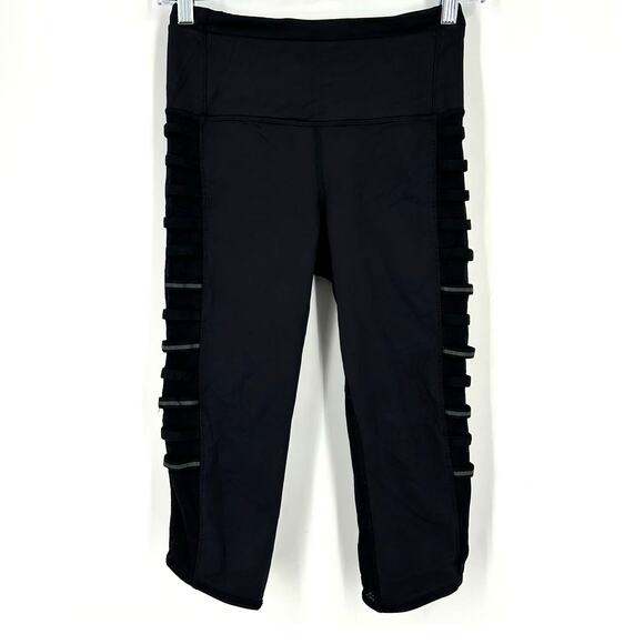 Lululemon Crop Black Leggings Size 4 Mesh Reflective Bands - Picture 1 of 9